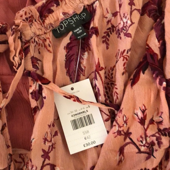 2 Topshop Cold Shoulder Rompers - Picture 6 of 6